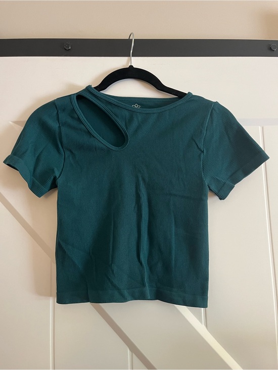 Aura Tops - Teal Seamless Cutout Crop Top